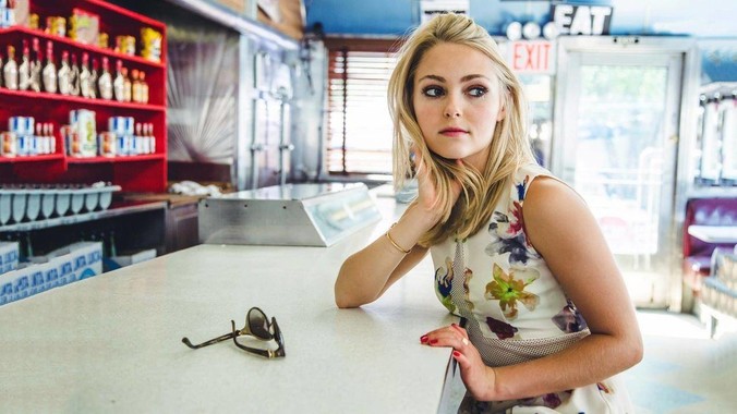 只是突然很好奇，已經(jīng)造出了三艘航母，為何不能按照這樣的模板，批量建造航母呢?